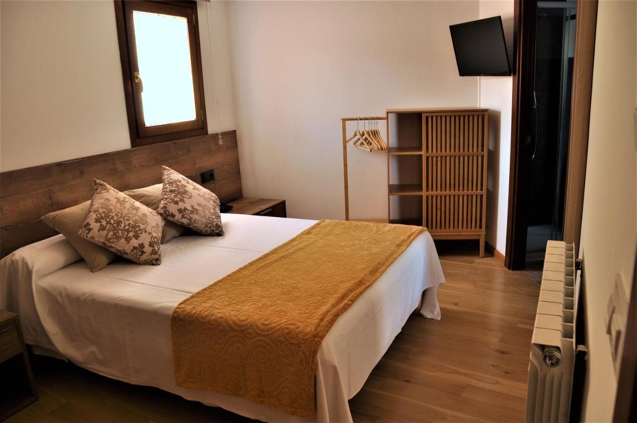 Hotel Cervaria Cervera del Río Alhama 外观 照片